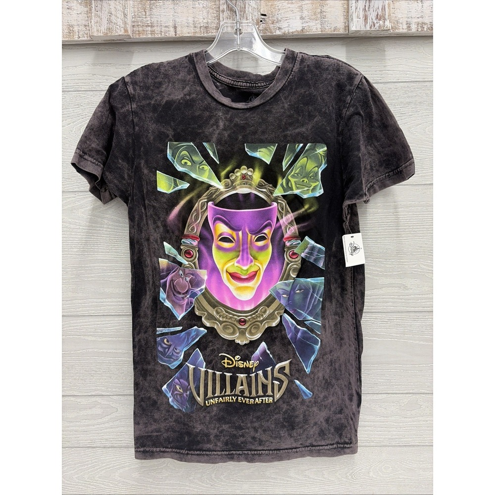NWT Disney Parks Villains Unfairly Ever After Hollywood Studios Tee Shirt XS